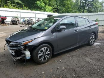  Salvage Toyota Prius