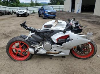  Salvage Ducati Panigale