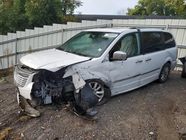  Salvage Chrysler Minivan