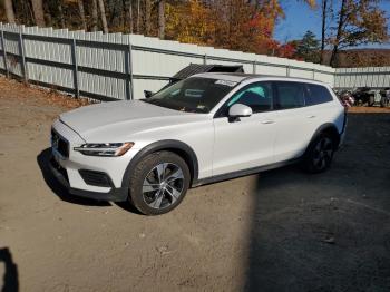  Salvage Volvo V60