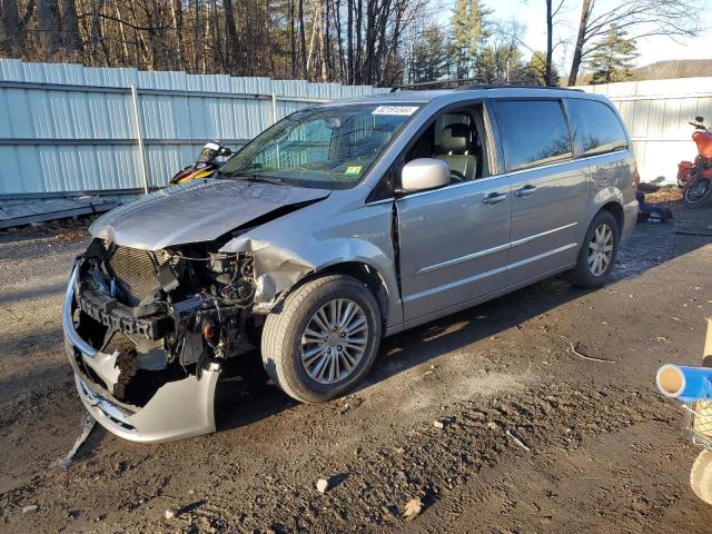  Salvage Chrysler Minivan