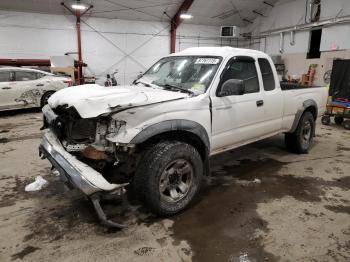  Salvage Toyota Tacoma