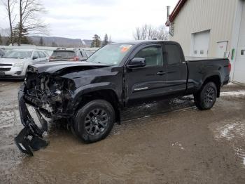  Salvage Toyota Tacoma