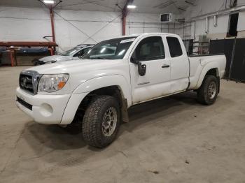  Salvage Toyota Tacoma