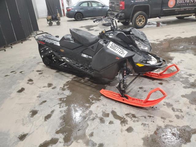  Salvage Bmbr Snowmobile