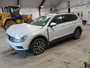  Salvage Volkswagen Tiguan