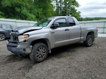  Salvage Toyota Tundra