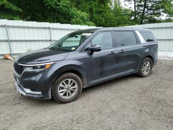  Salvage Kia Carnival