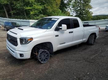 Salvage Toyota Tundra