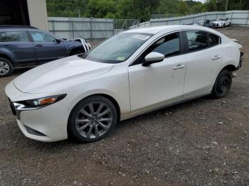  Salvage Mazda 3