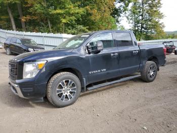  Salvage Nissan Titan