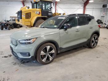  Salvage Volvo XC40