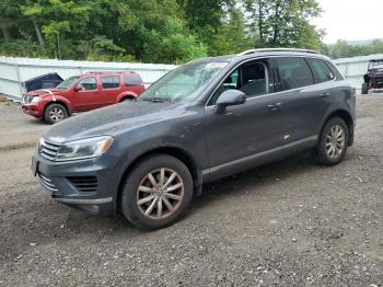  Salvage Volkswagen Touareg