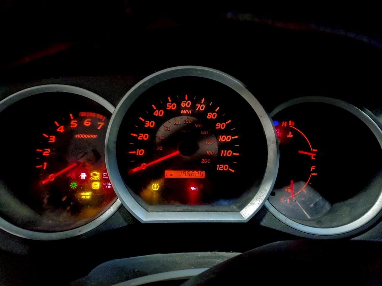 Toyota Tacoma Double Cab Image 9