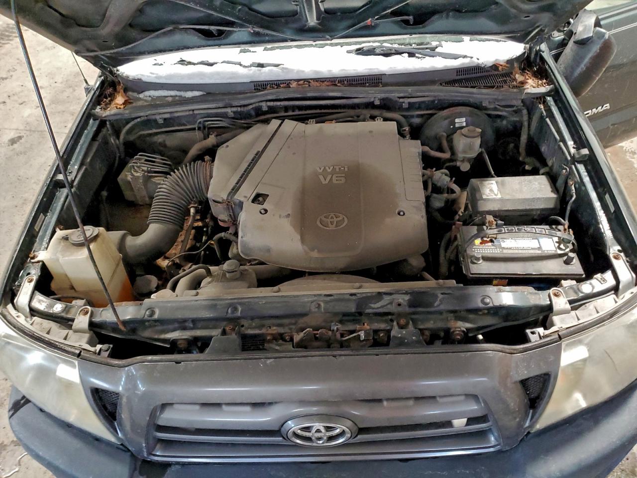 Toyota Tacoma Double Cab Image 11