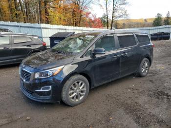  Salvage Kia Sedona