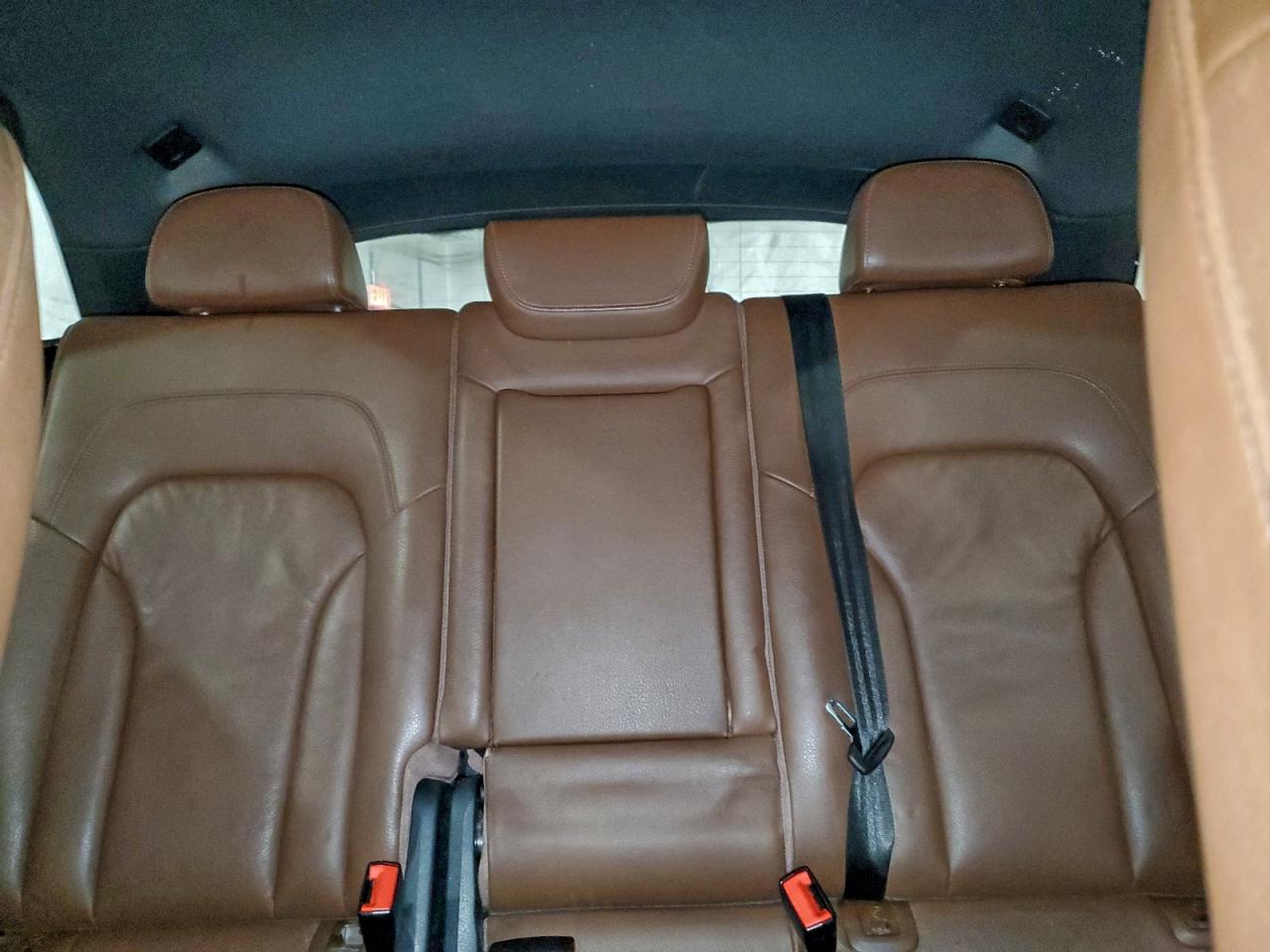 Audi Q5 Premium Image 10