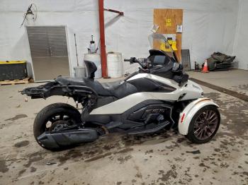  Salvage Can-Am Spyder