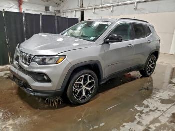  Salvage Jeep Compass