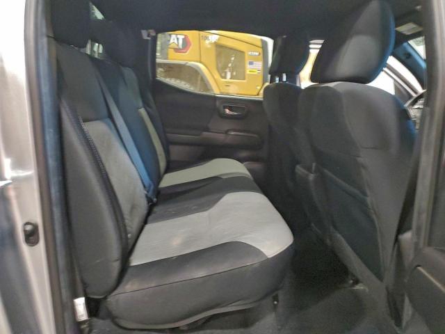 Toyota Tacoma Double Cab Image 5