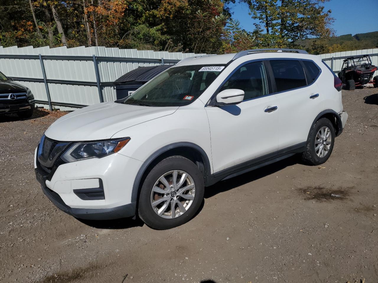 Nissan Rogue S Image 1
