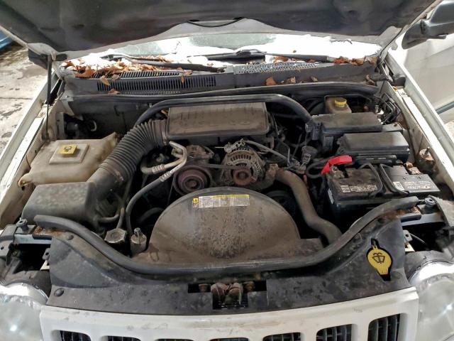 Jeep Grand Cherokee Laredo Image 13