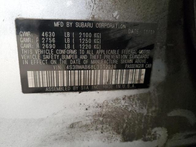 Subaru Legacy Image 9