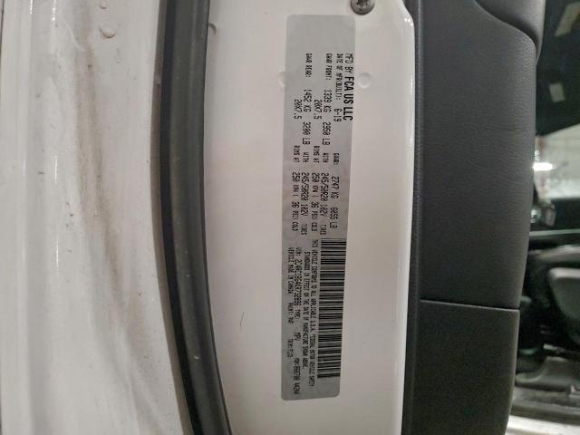 Chrysler Pacifica Touring L Image 13