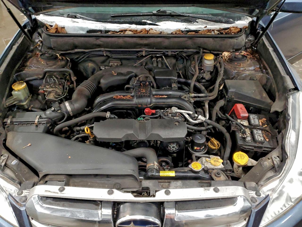 Subaru Outback 2.5i Premium Image 10