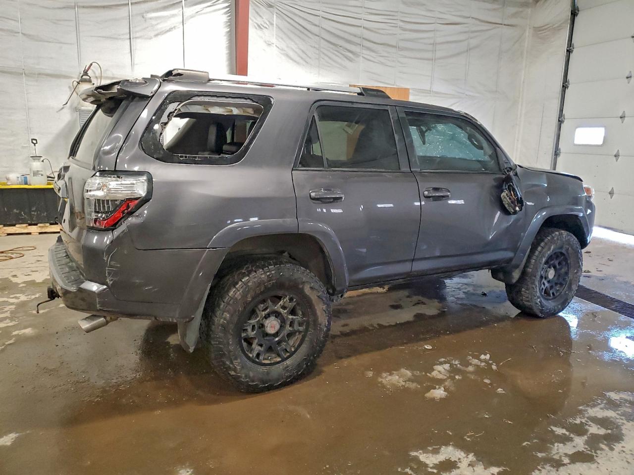 Toyota 4Runner Sr5/sr5 Premium Image 10