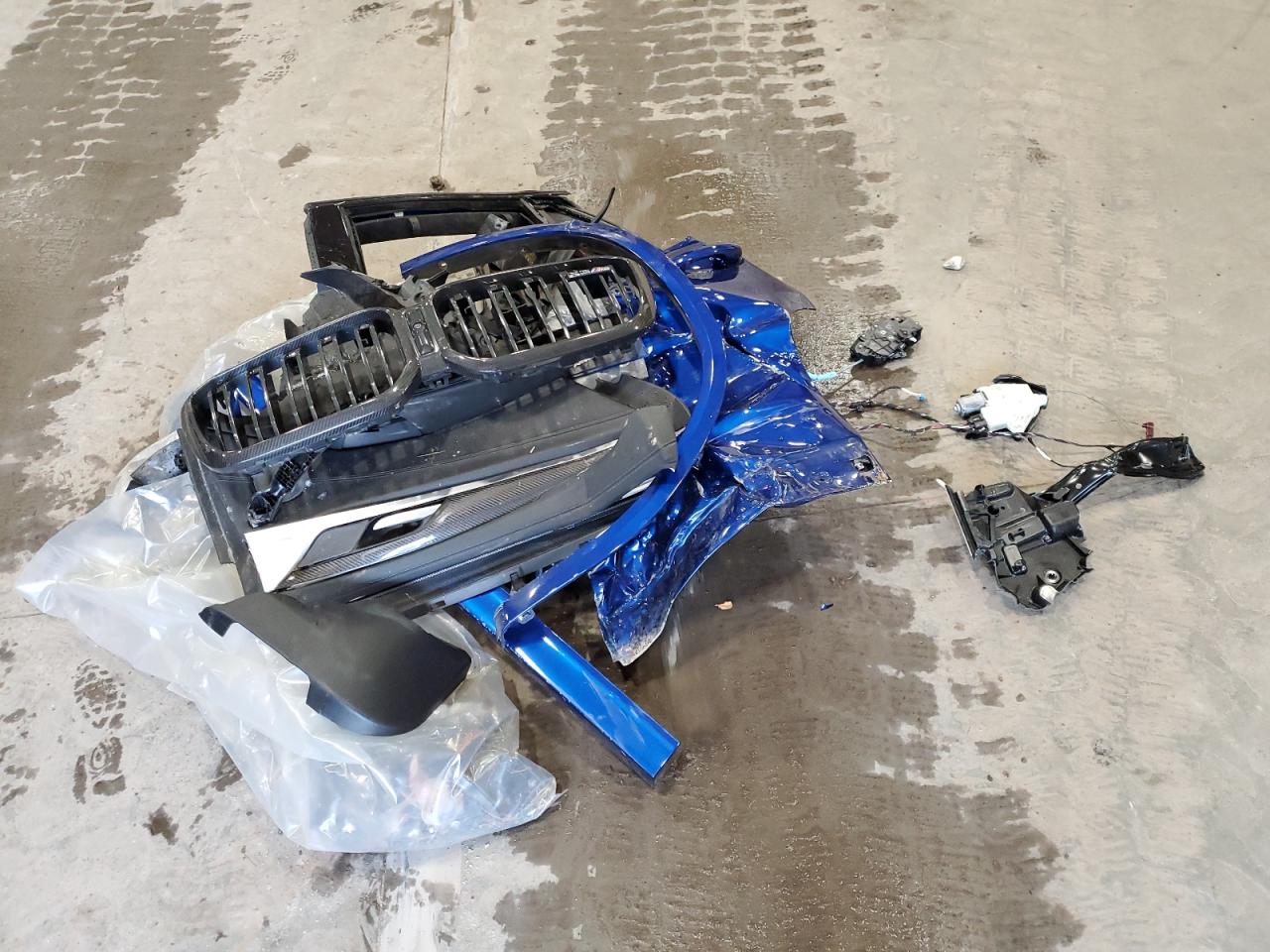 BMW X Series M Image 8