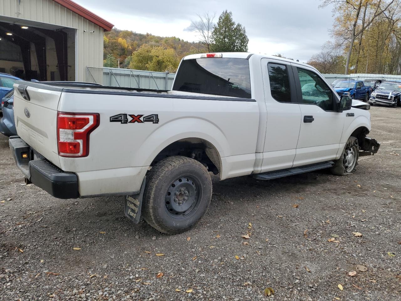 Ford F-150 Super Cab Image 7