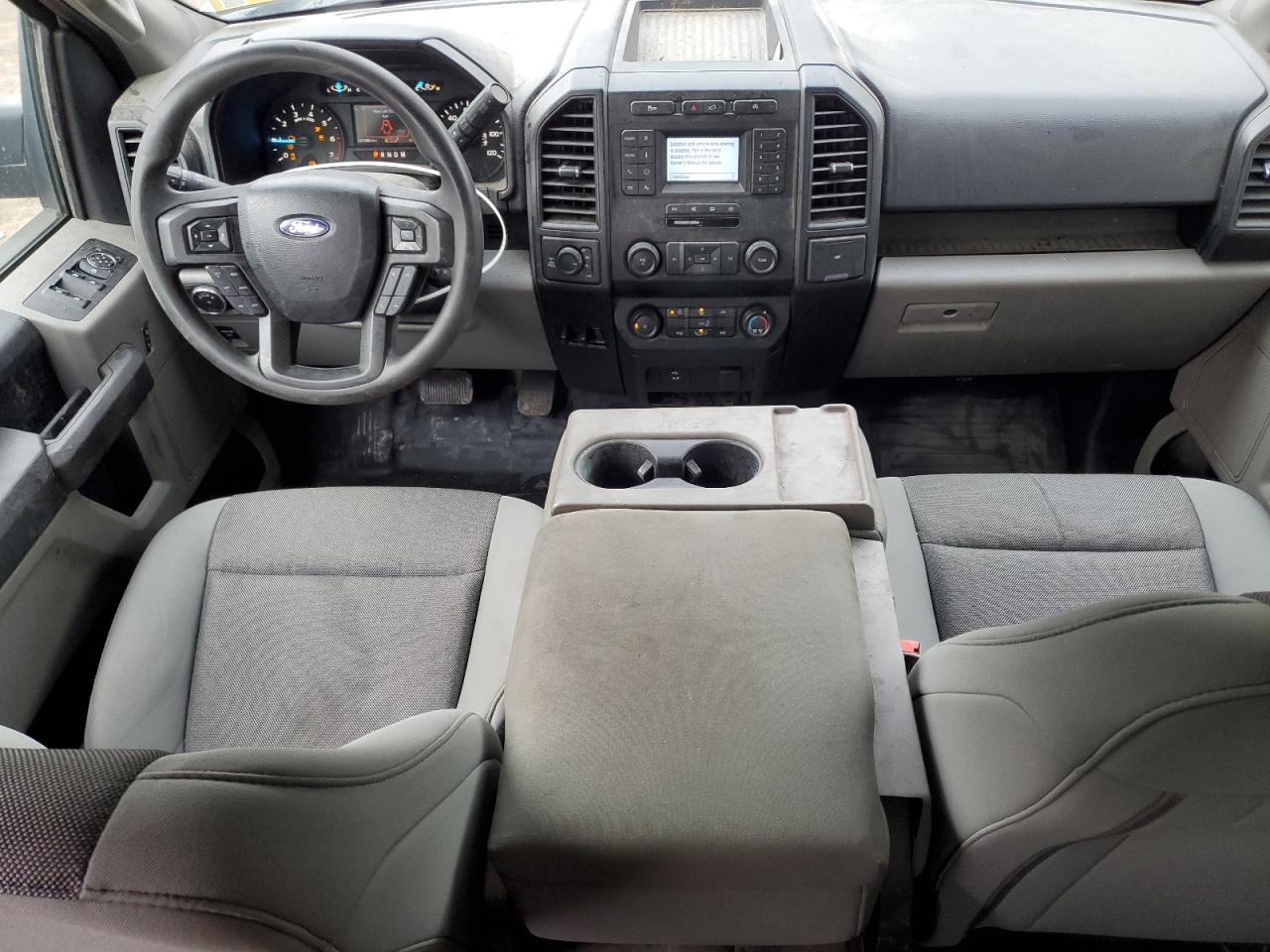 Ford F-150 Super Cab Image 5