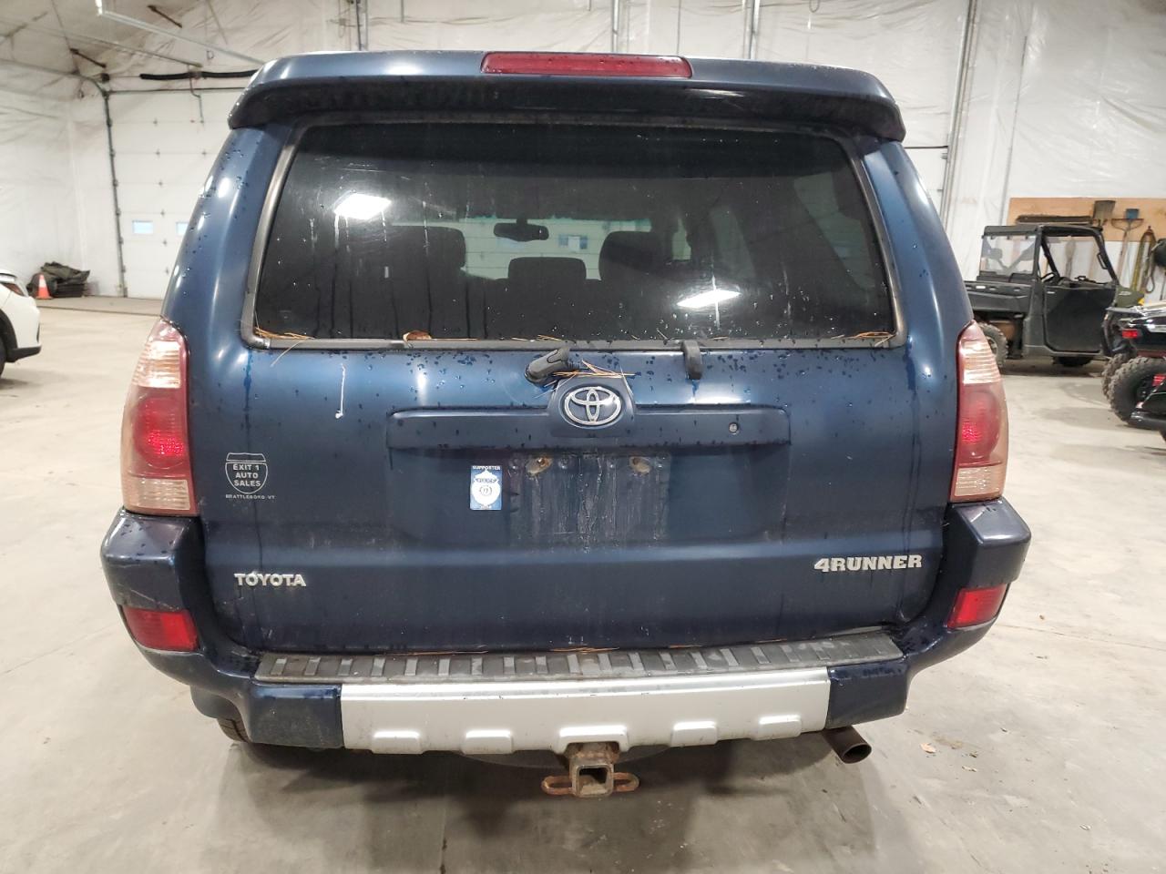 Toyota 4Runner Limited Image 12