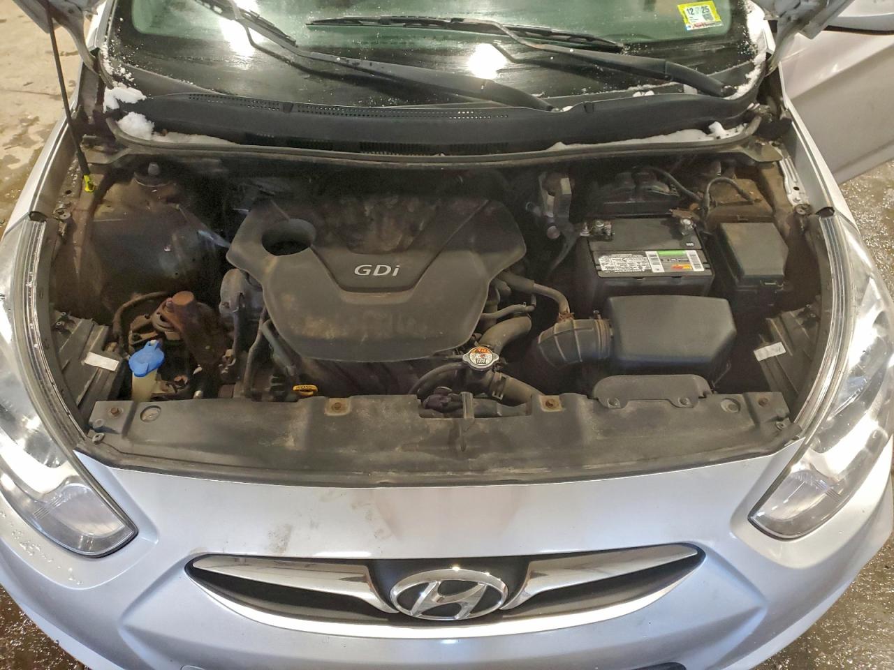 Hyundai ACCENT Gls Image 6