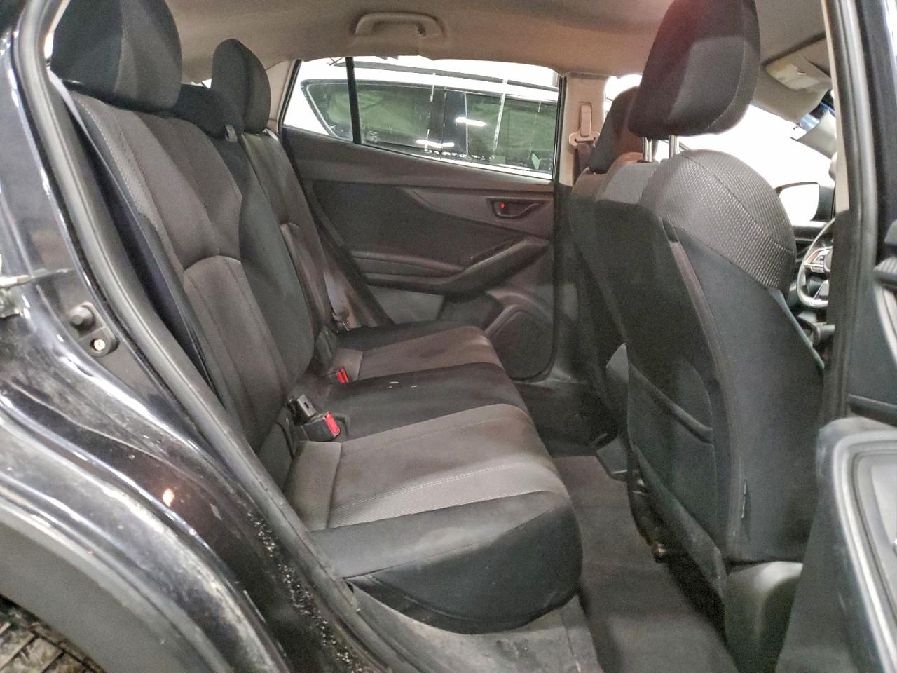 Subaru Crosstrek Image 12