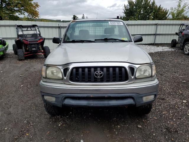 Toyota Tacoma Image 4