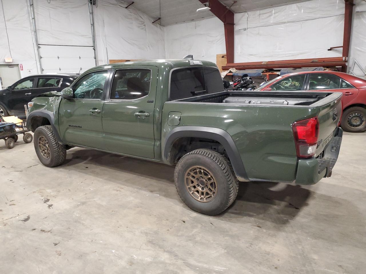 Toyota Tacoma Double Cab Image 5
