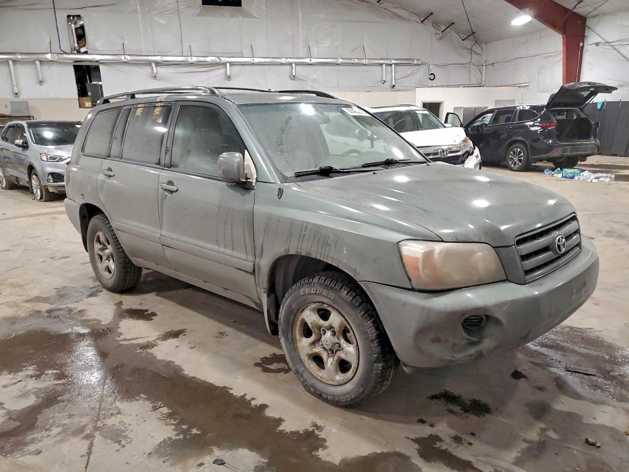 Toyota Highlander Image 3