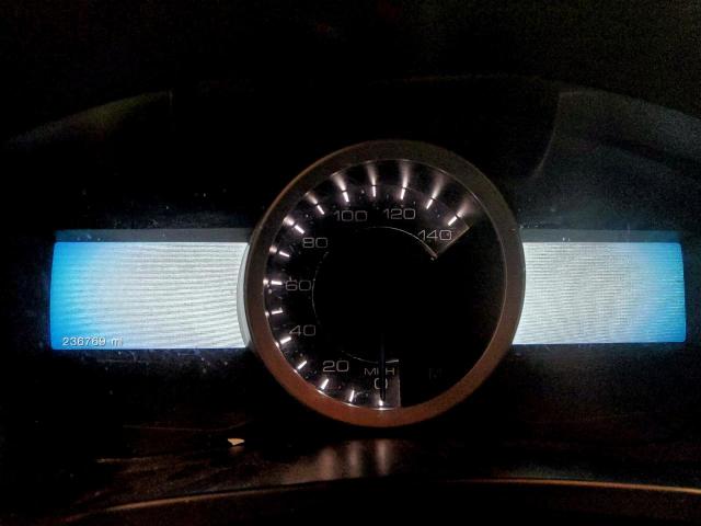 Ford Explorer Limited Image 5