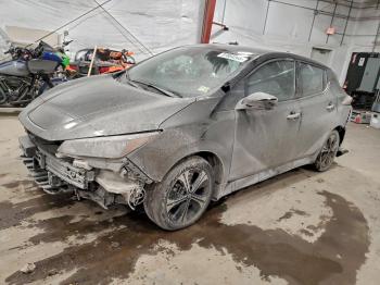  Salvage Nissan LEAF