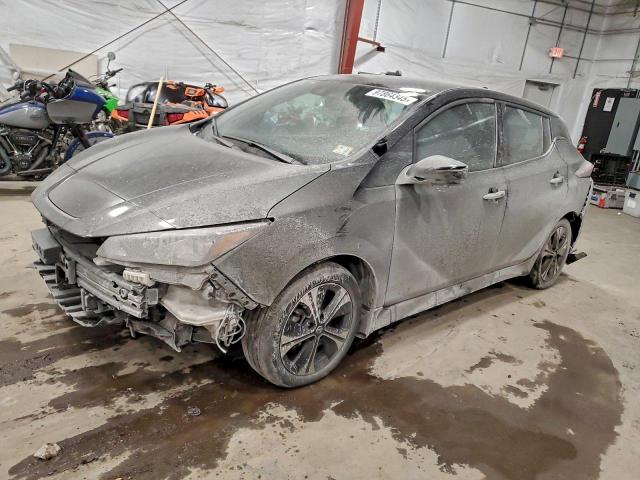  Salvage Nissan LEAF