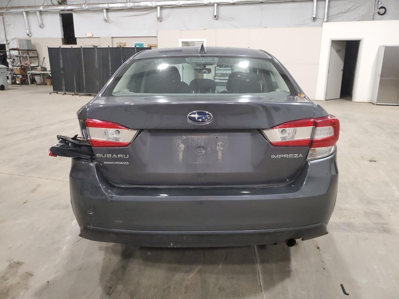 Subaru Impreza Premium Image 9