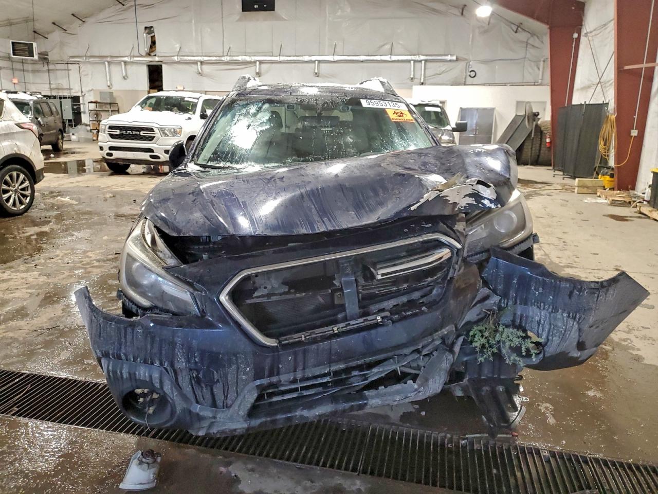 Subaru Outback 2.5i Limited Image 9