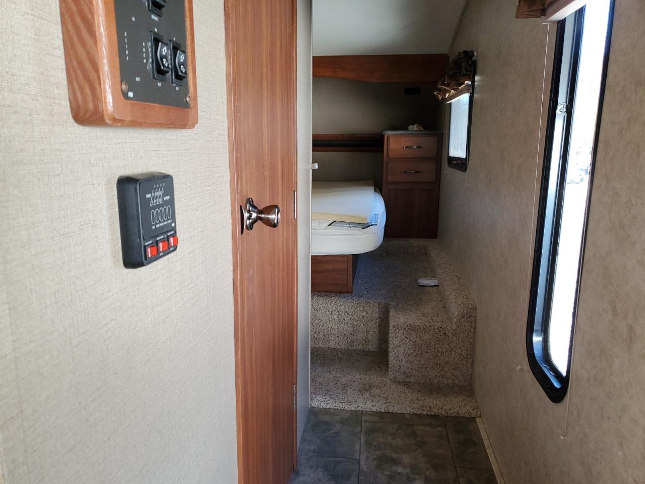 Keystone Cougar Image 2