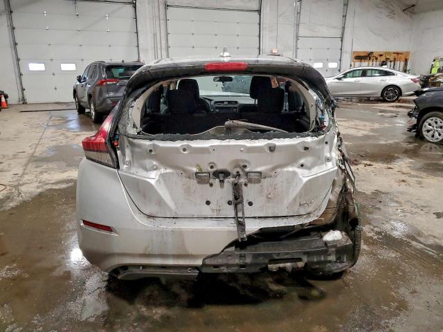 Nissan LEAF S Image 12