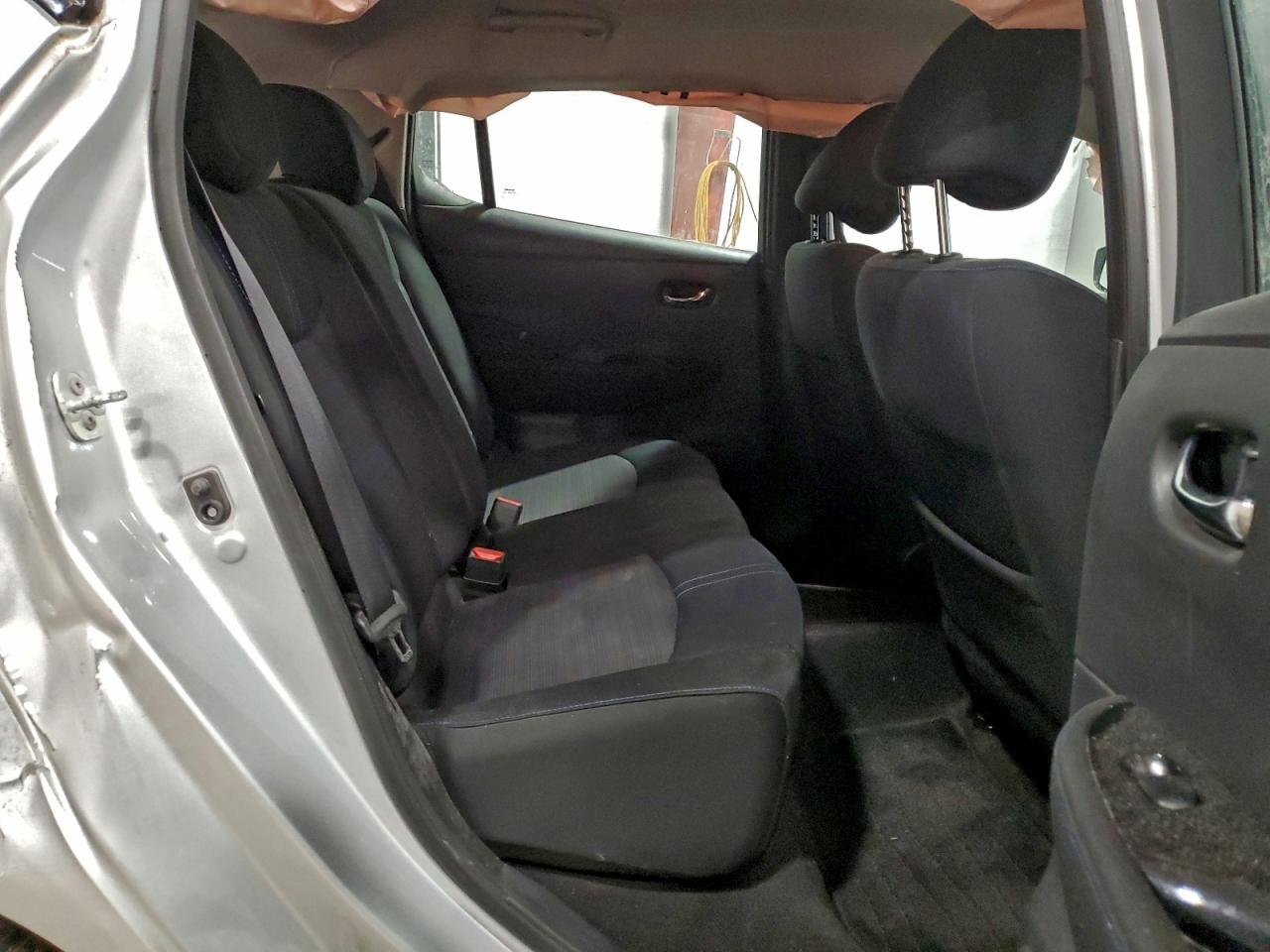 Nissan LEAF S Image 11