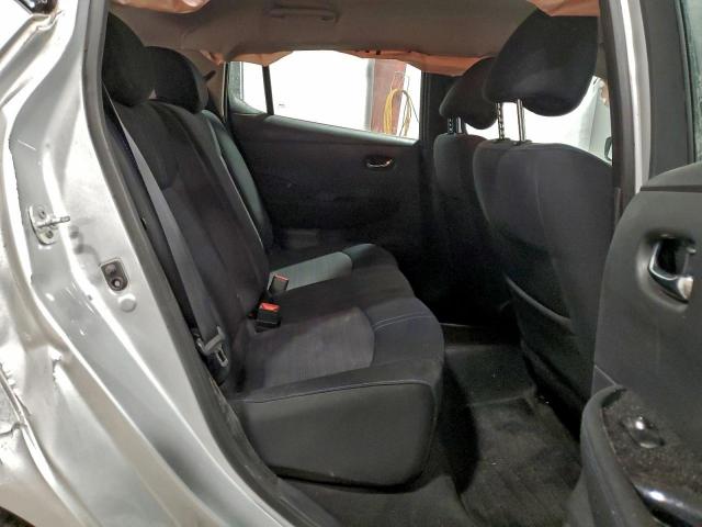 Nissan LEAF S Image 11