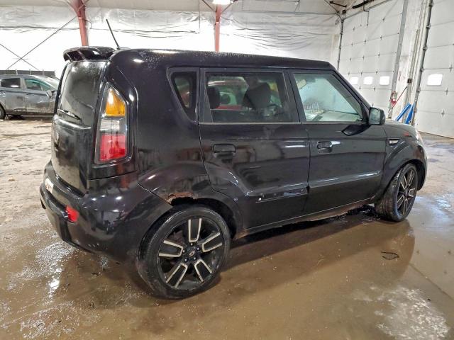 Kia Soul + Image 10