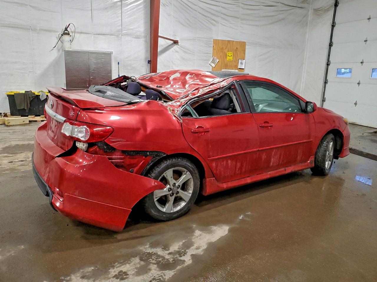 Toyota Corolla Base Image 12